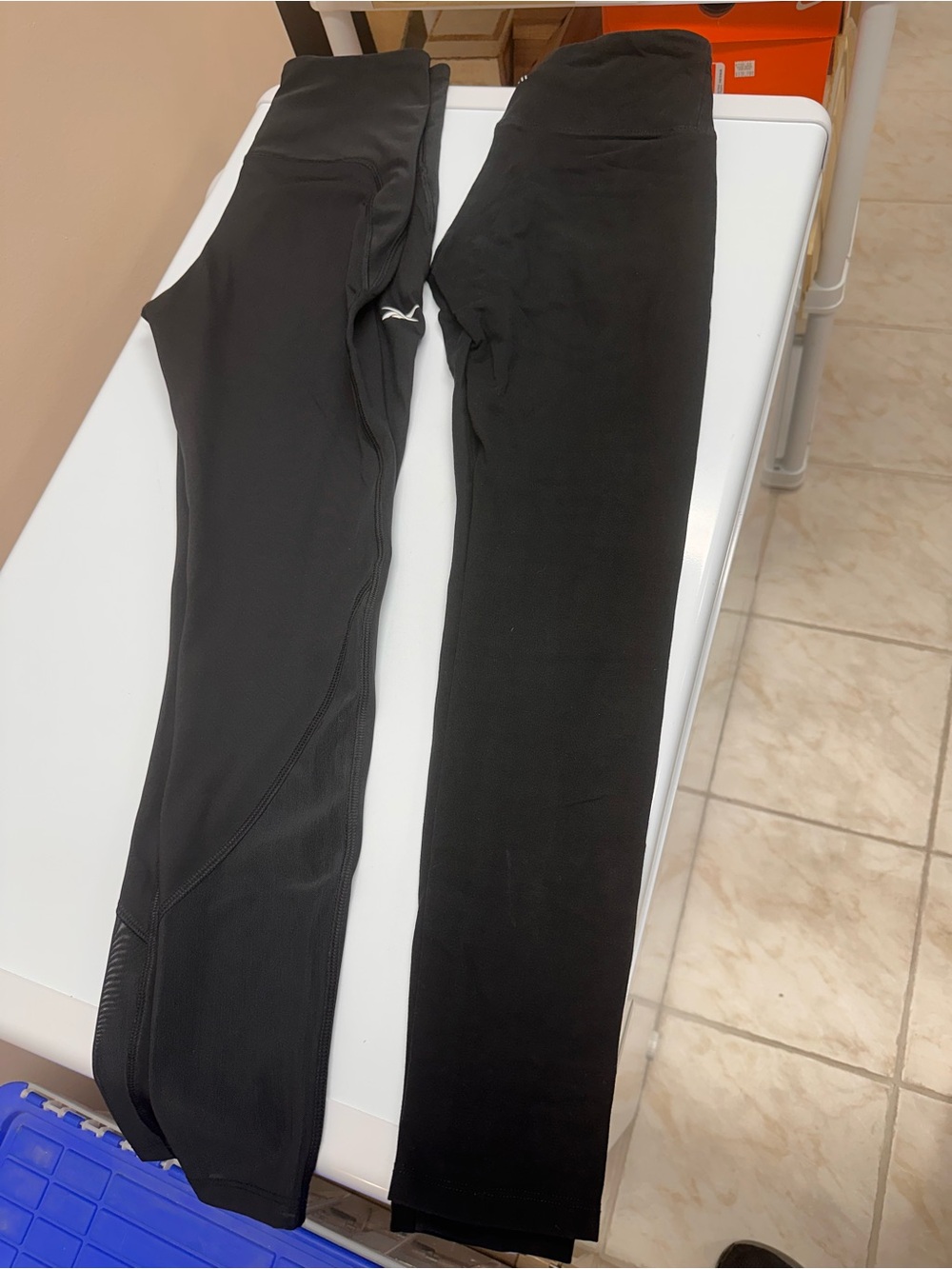 Black Women's Athletic Leggings